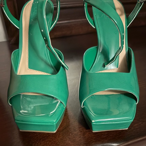 Gianni Bini Square Toe Heels - Picture 3 of 5